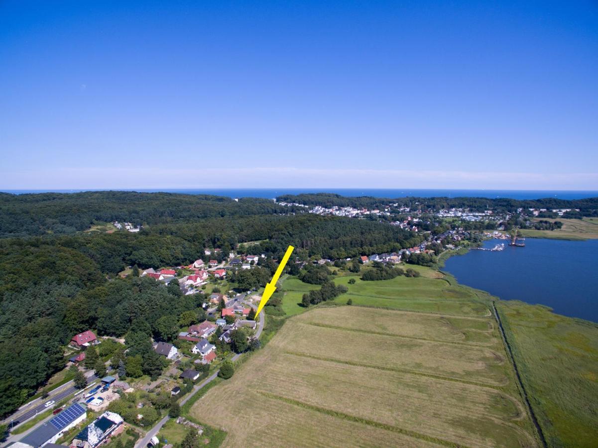 Wg Bernstein - Reetdachhaus - Ruhe Und Seeblick Sellin  Exteriör bild